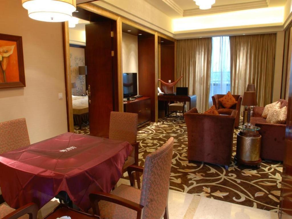 Sichuan Tennis International Hotel Main Building Chengdu Esterno foto