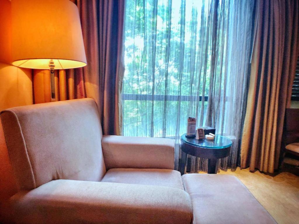 Sichuan Tennis International Hotel Main Building Chengdu Esterno foto